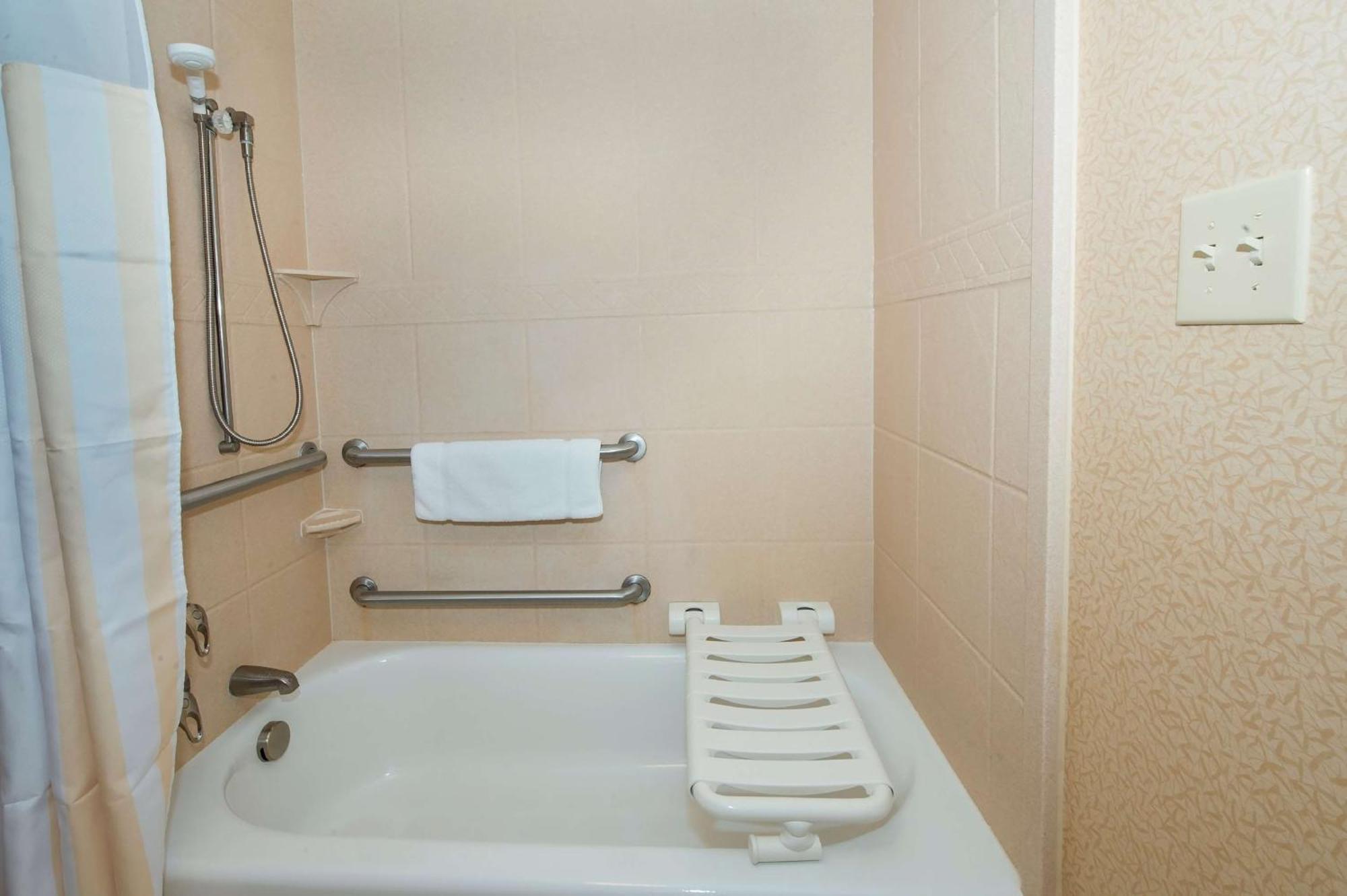 Hilton Garden Inn Columbia/Northeast Esterno foto